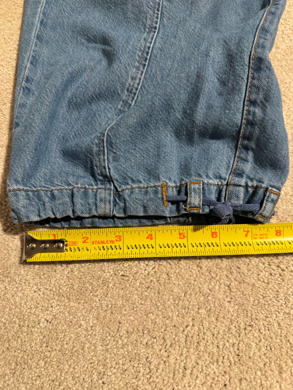 Pilcro Beach Cargo Mid-Rise Jeans Size 28 - Picture 15 of 16
